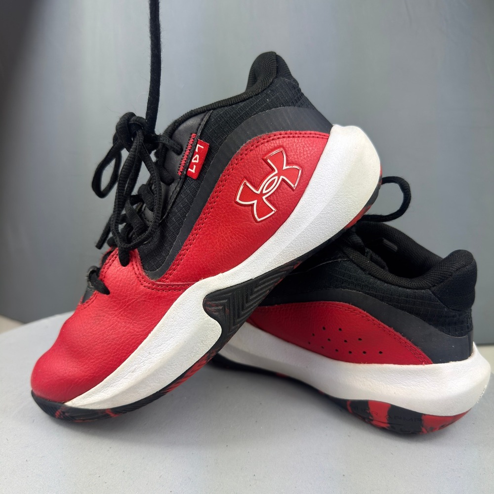 Under Armour Lockdown 7 GS Kids Size 3.5Y Basketball Shoes Red Black 3028513-600